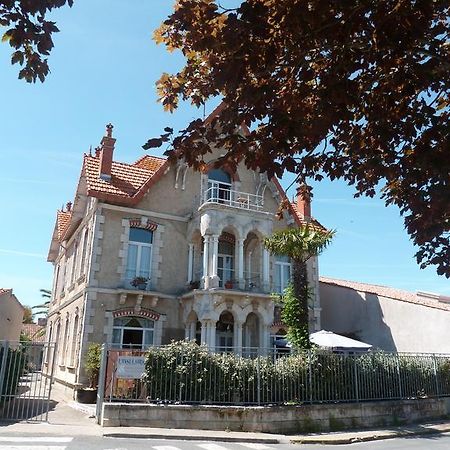 Chambres D'Hotes L'Insulaire Saint Denis d'Oleron Bagian luar foto